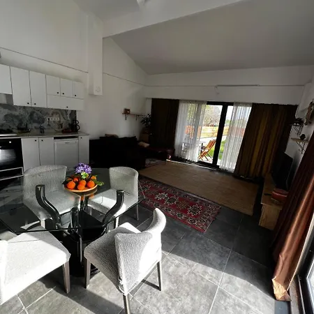 Prázdninový dům Kaucuk House *