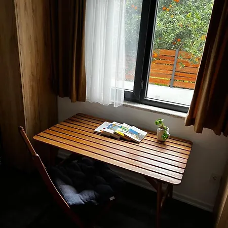 Kaucuk House Prázdninový dům Eskiomerler
