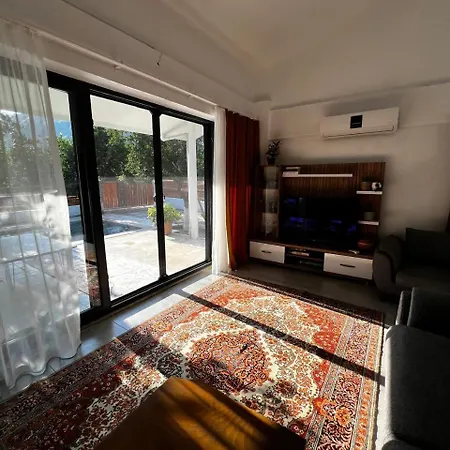 Prázdninový dům Kaucuk House Eskiomerler