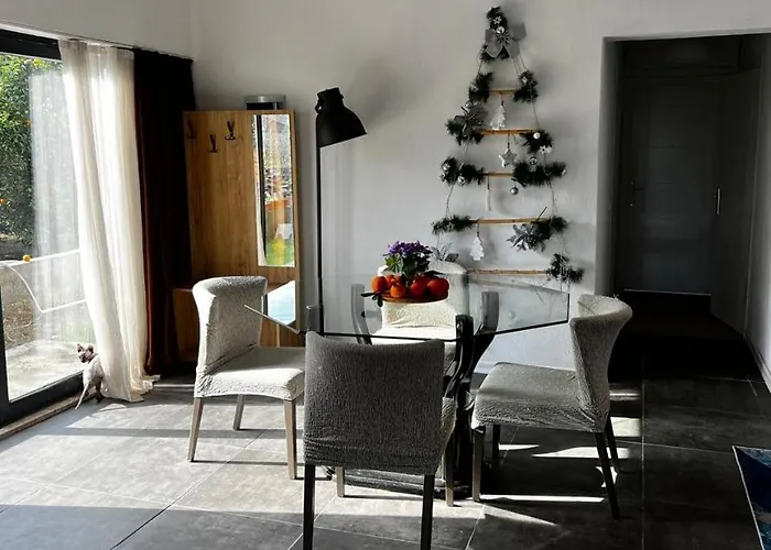 Holiday home Citrus 2 *